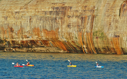 Waterfront Lodging in Michigan's Upper Peninsula | Munising MI Lodging on Lake | Lakeshore Lodging Comfort Inn Munising | Munising Hotels on Lake | South Bay Lake Lodging